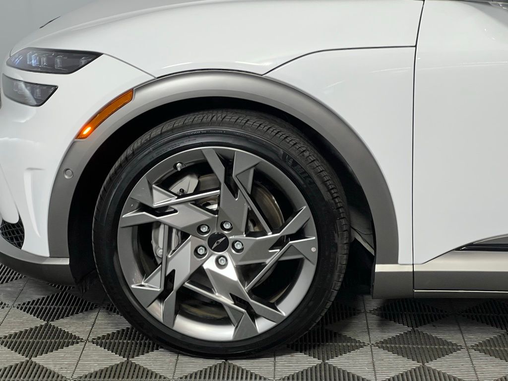 2023 Genesis GV60 Performance photo 9