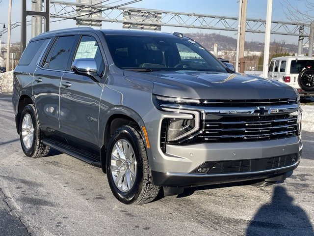 2026 Chevrolet Tahoe Premier's photo