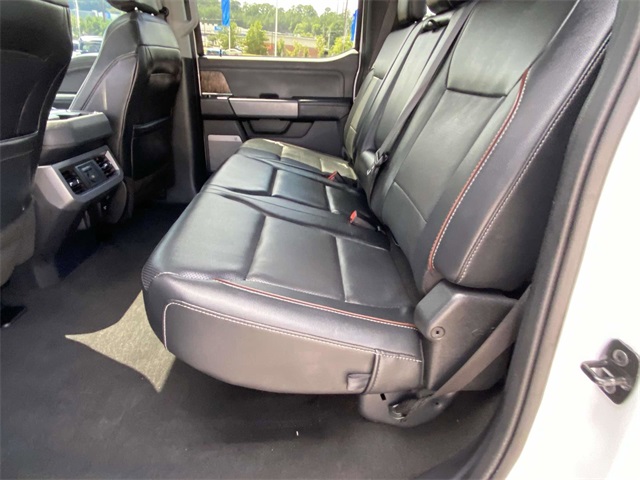 2024 Ford F-250 Lariat photo 6