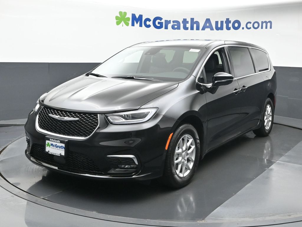 2026 Chrysler Pacifica photo 25