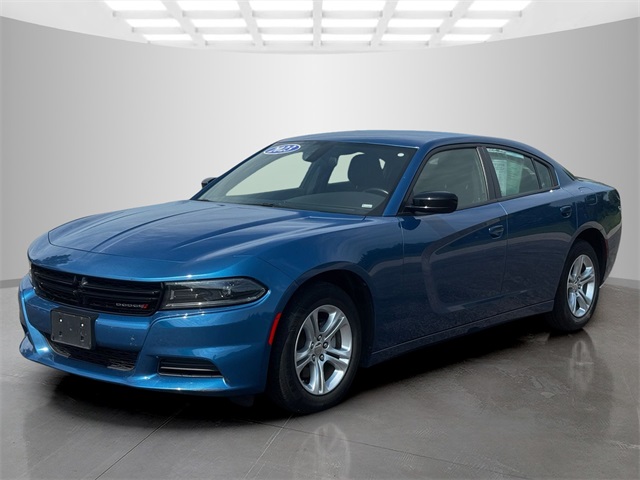 2023 Dodge Charger SXT photo 3