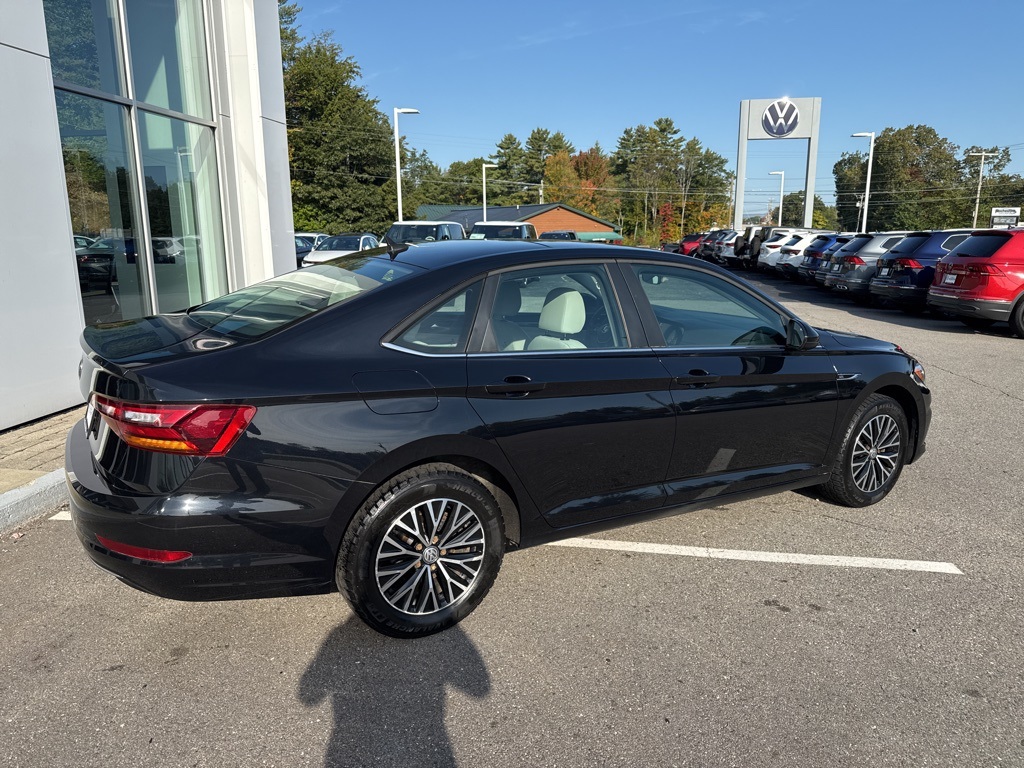 2019 Volkswagen Jetta SEL photo 7