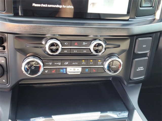 2025 Ford F-250 Lariat photo 27