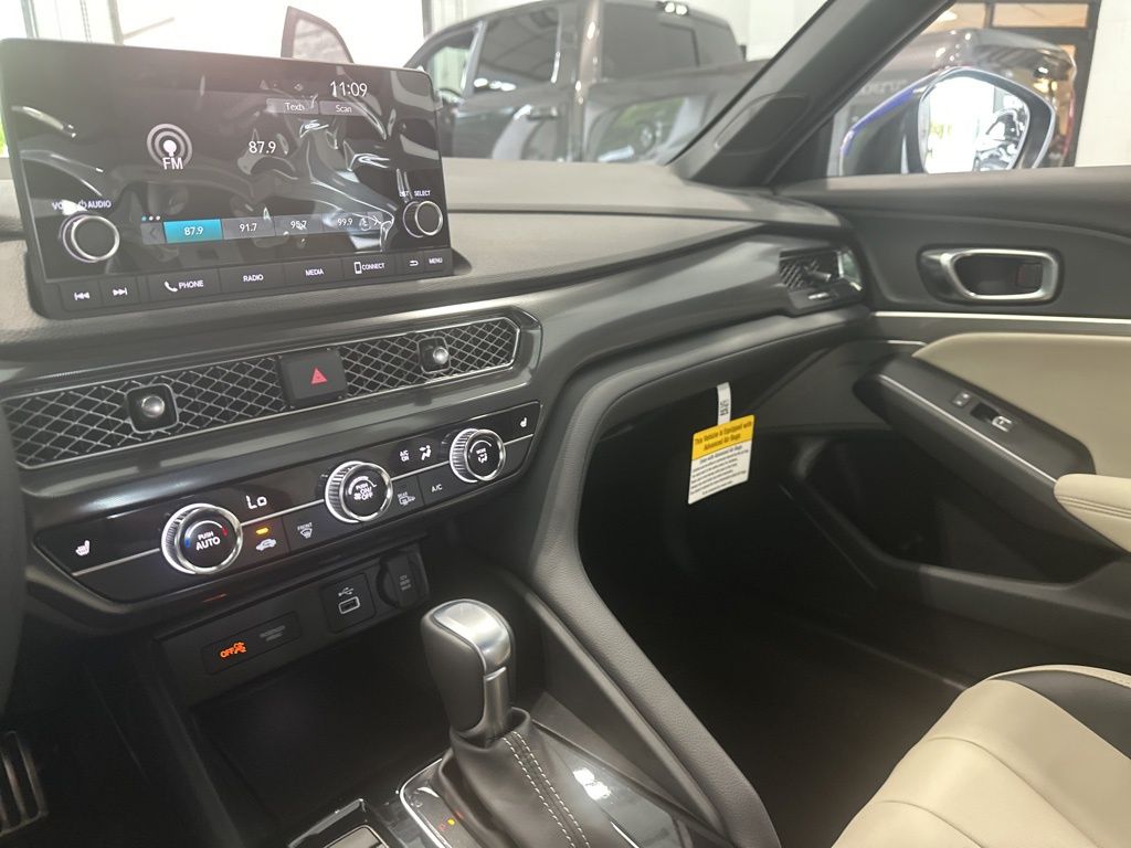2025 Acura Integra A-Spec photo 10