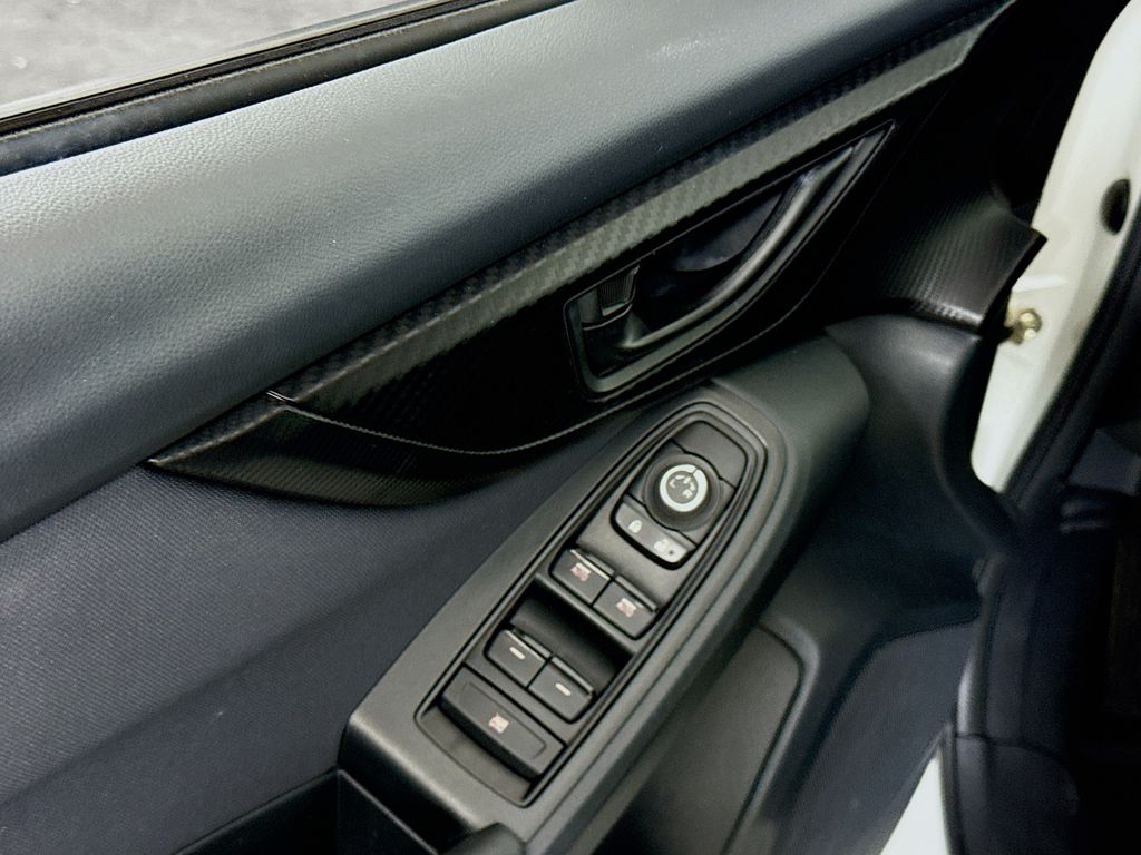 2021 Subaru Crosstrek Premium photo 15