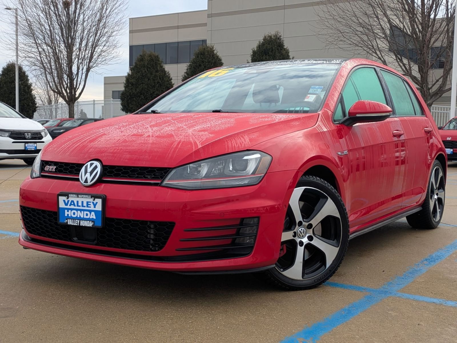 Used 2016 Volkswagen Golf GTI SE with VIN 3VW447AU5GM017591 for sale in Aurora, IL