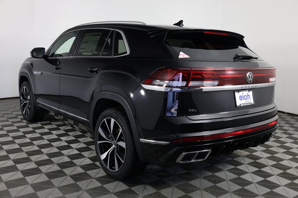 2025 Volkswagen Atlas Cross Sport SEL Premium R-Line photo 4