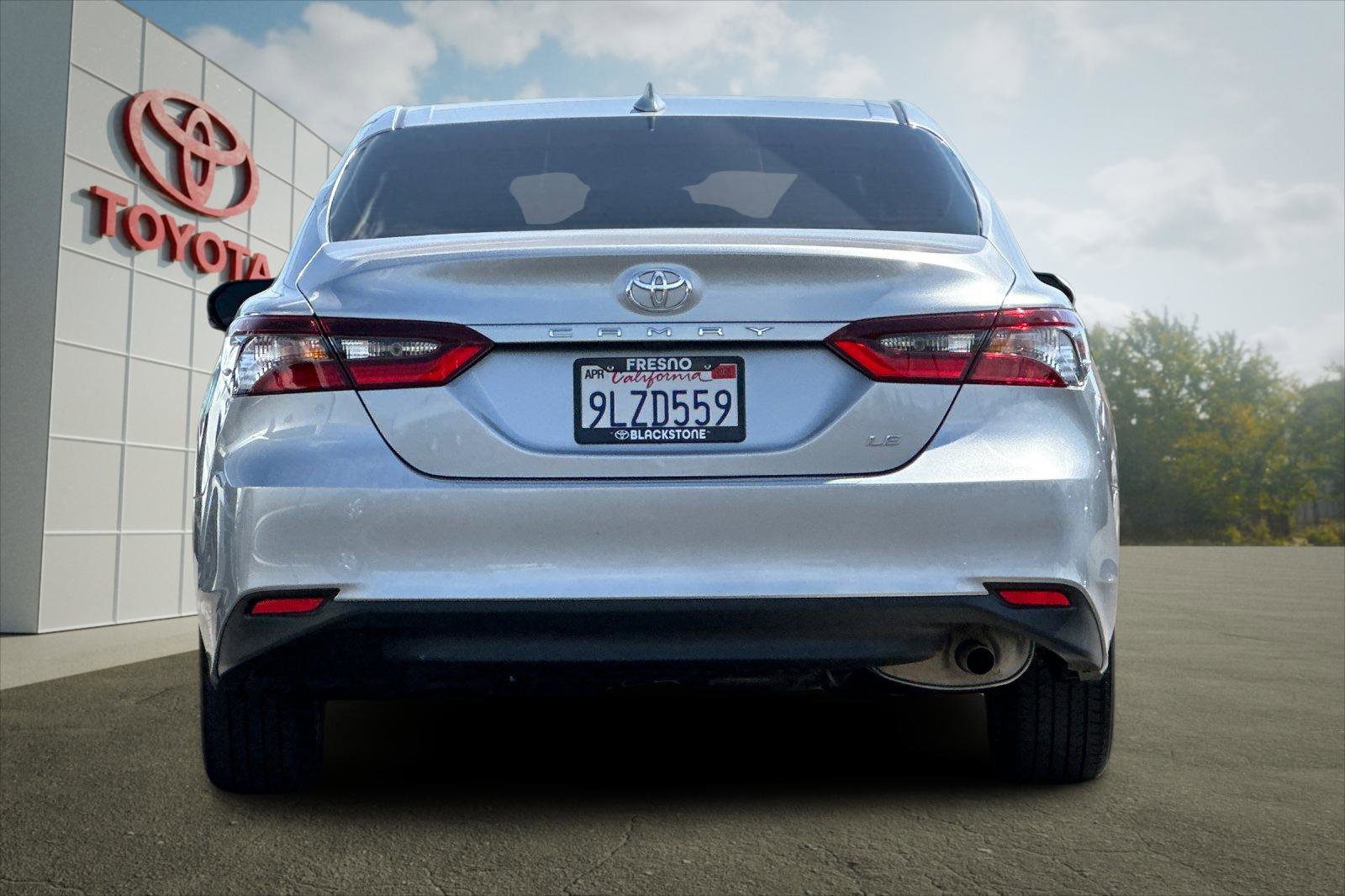 2024 Toyota Camry LE photo 3