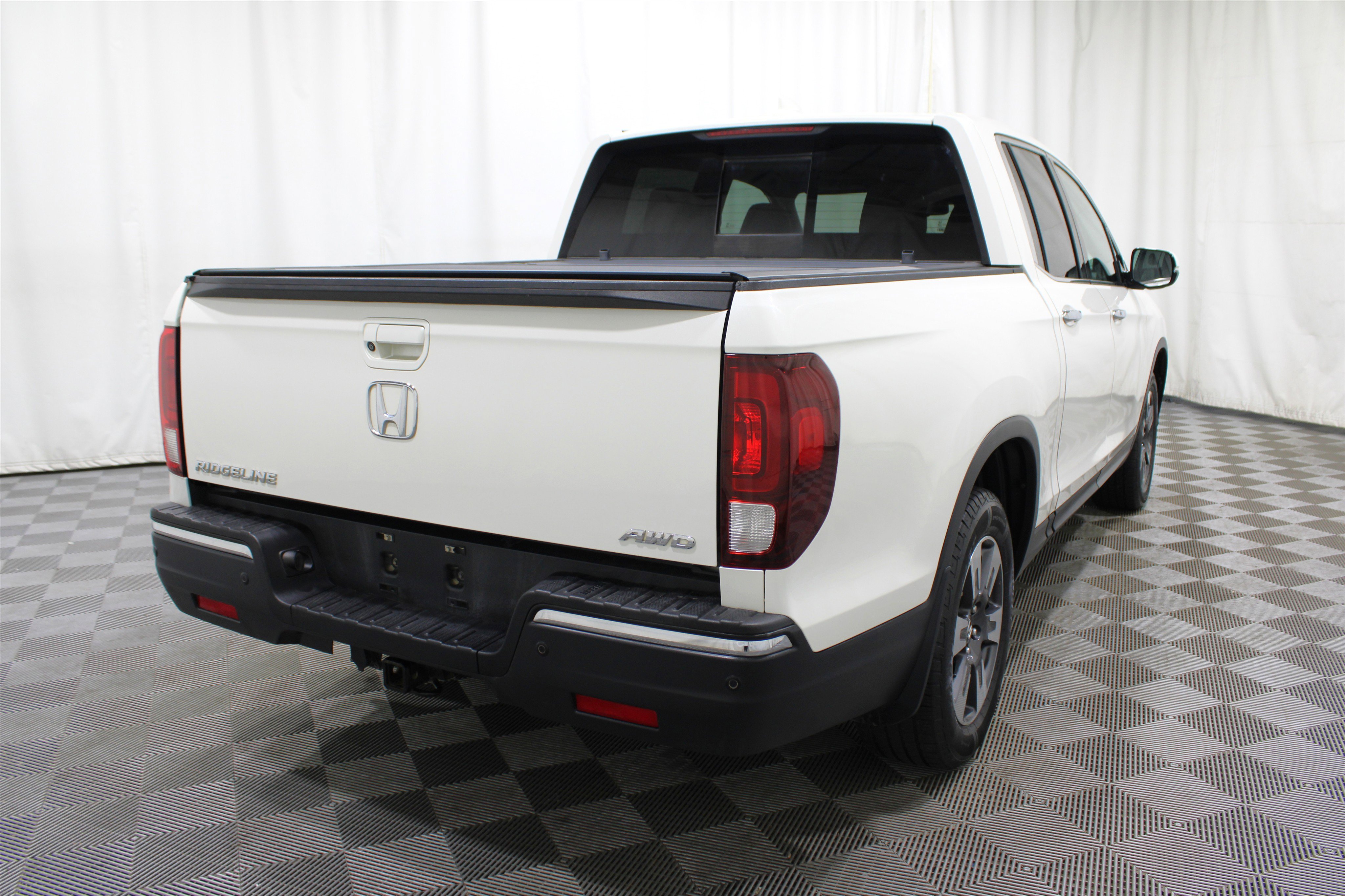 2019 Honda Ridgeline RTL-E photo 22