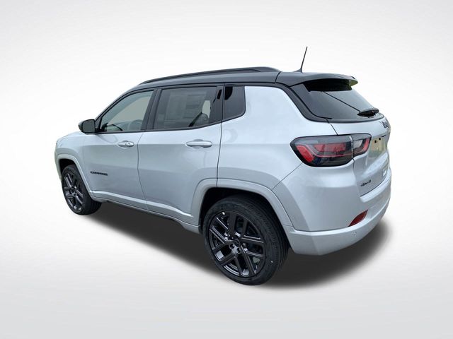 2025 Jeep Compass Limited photo 3