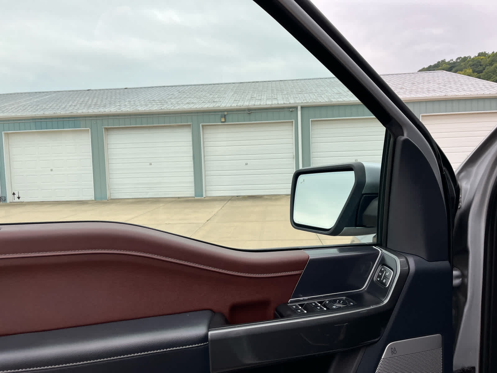 2022 Ford F-150 Lariat photo 23