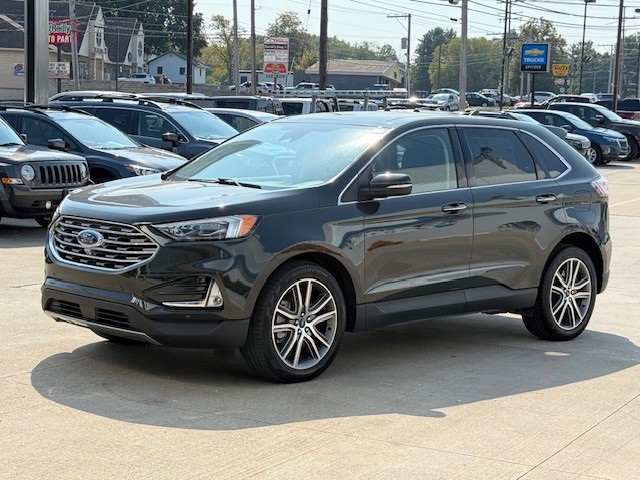 2022 Ford Edge Titanium photo 7