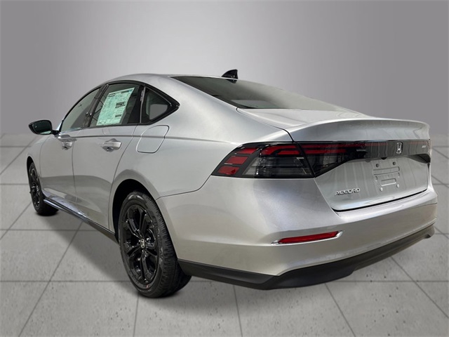 2025 Honda Accord SE photo 3