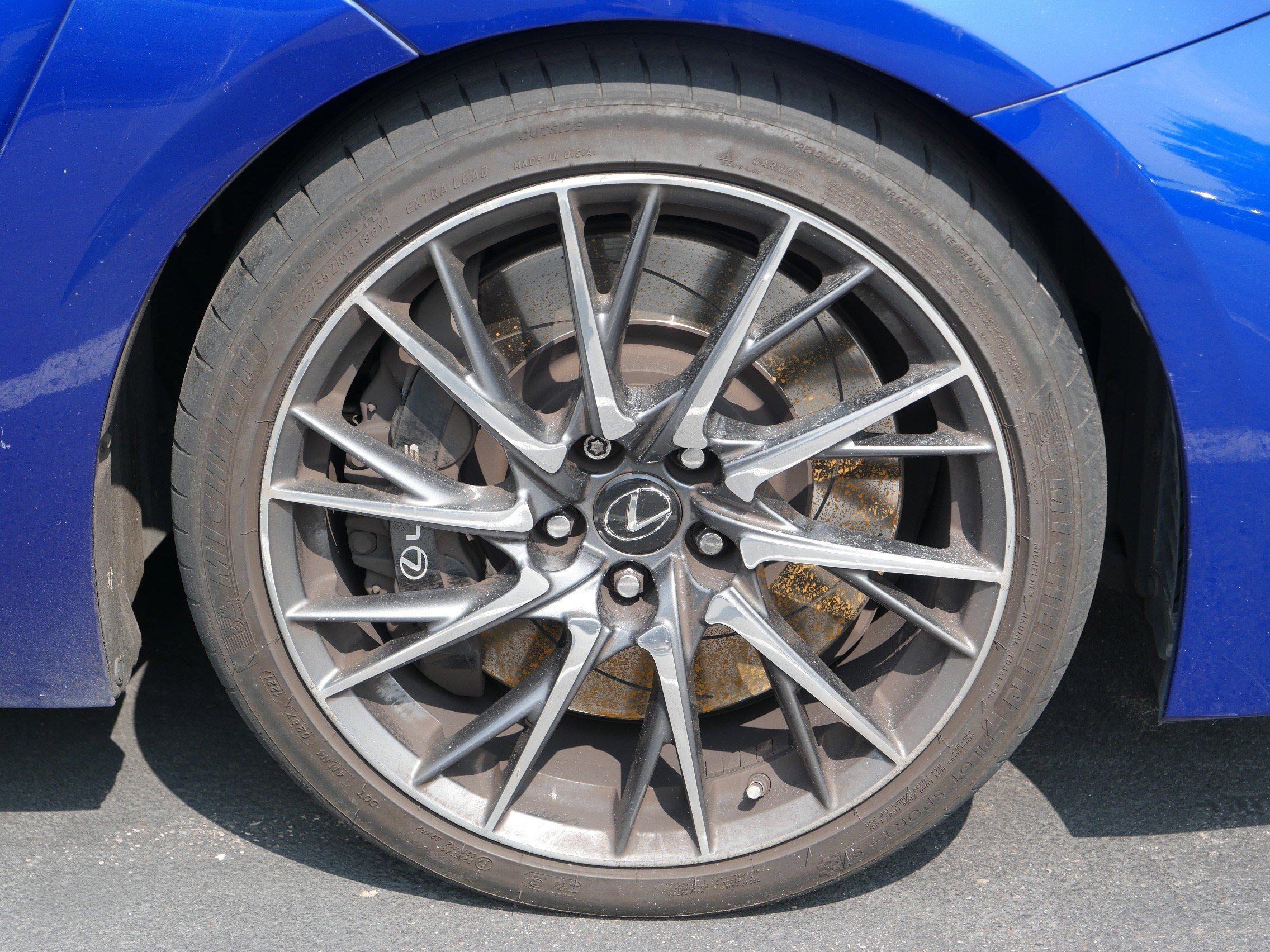 2015 Lexus RC F photo 9