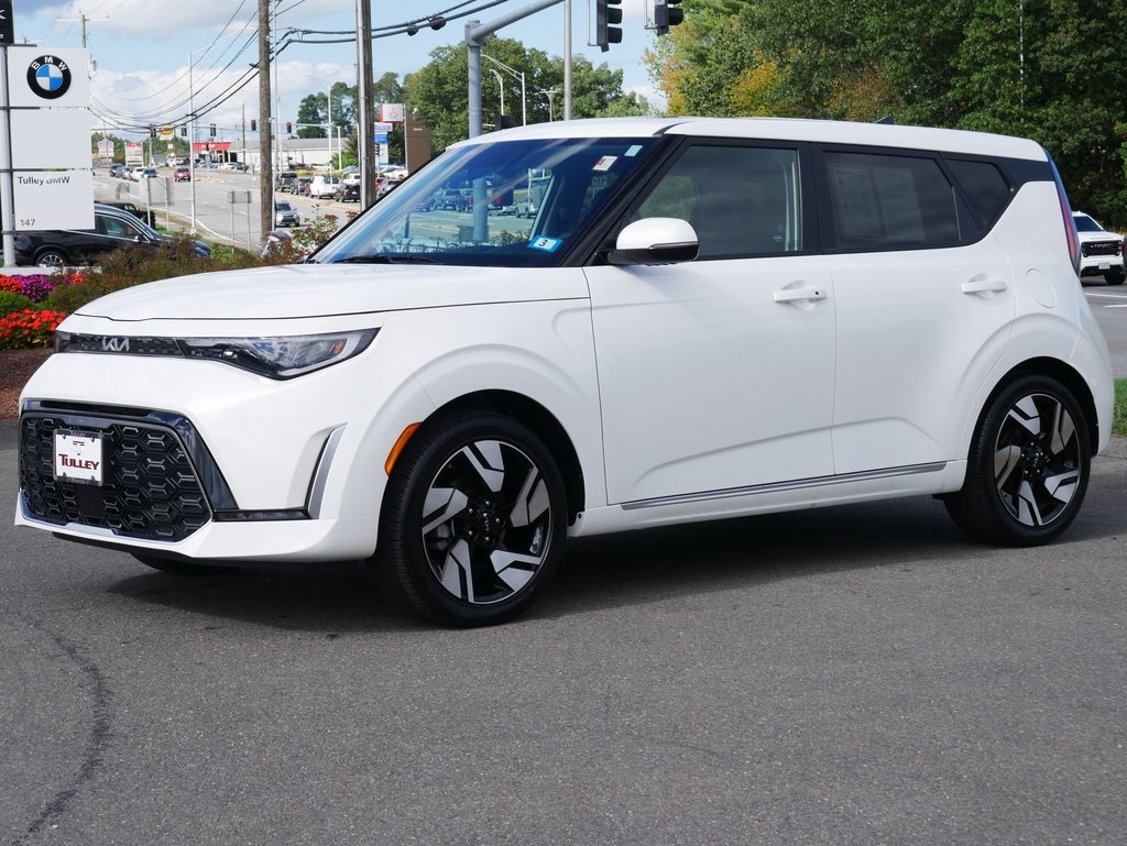 2025 Kia Soul GT-Line photo 3
