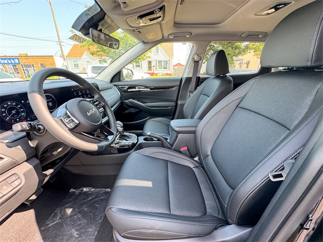 2026 Kia Seltos EX photo 13