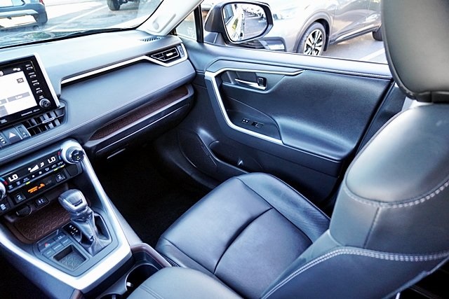 Used 2019 Black Toyota Limited image 21