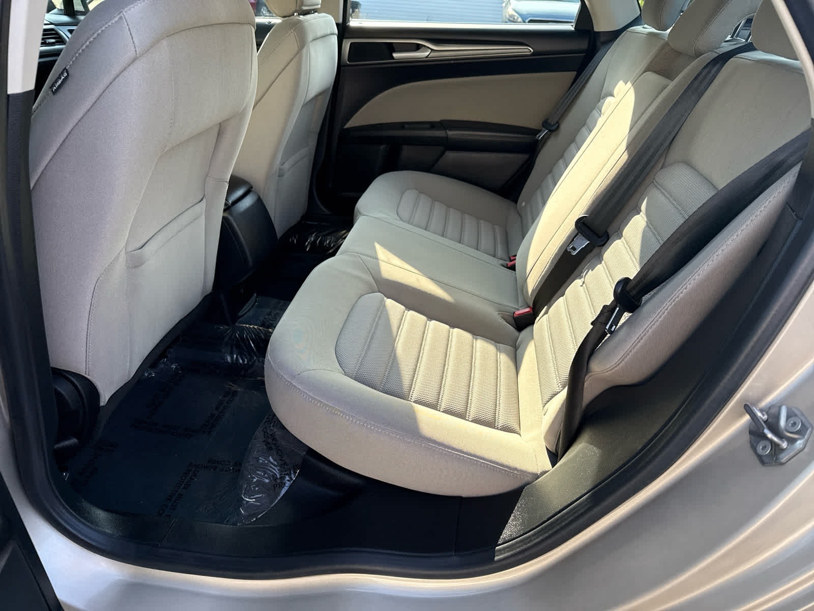 2017 Ford Fusion Hybrid S photo 11