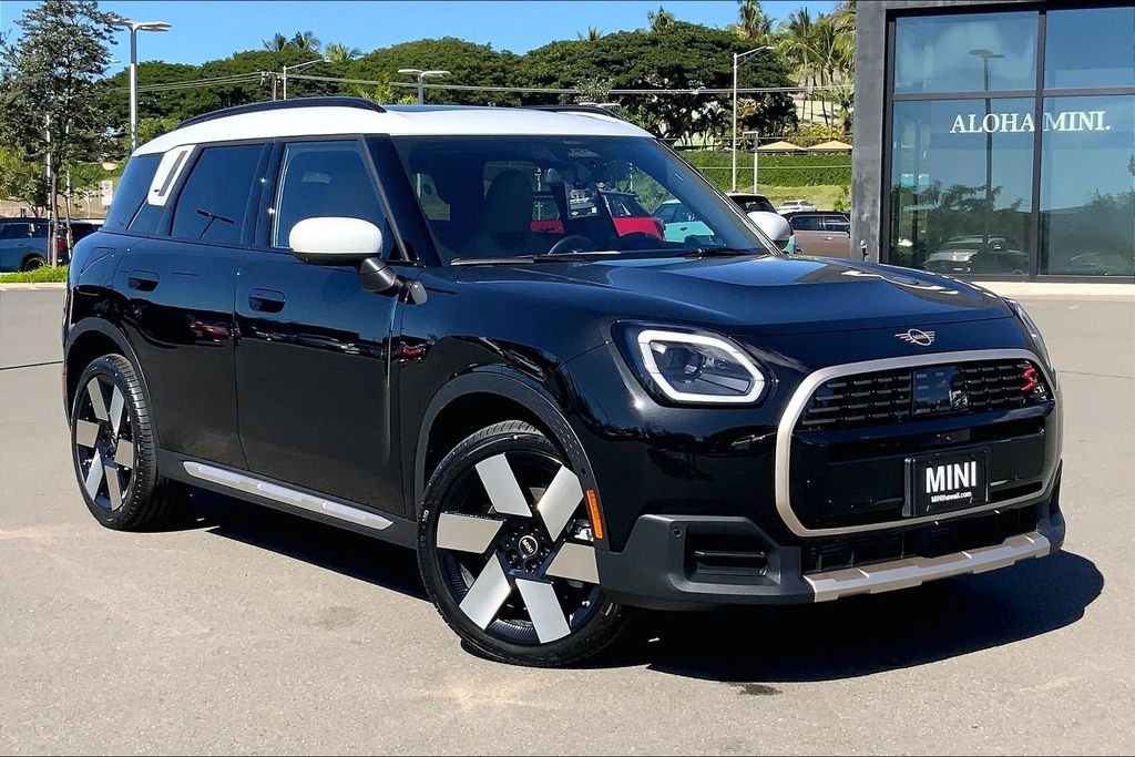 2026 MINI Countryman S's photo