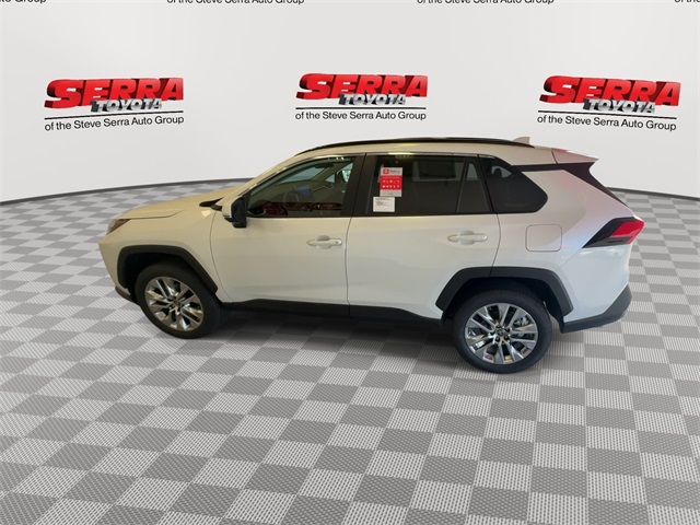 2025 Toyota RAV4 XLE Premium photo 6