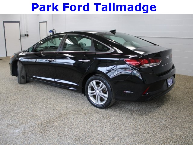 Used 2018 Hyundai Sonata SEL with VIN 5NPE34AF4JH642331 for sale in Tallmadge, OH