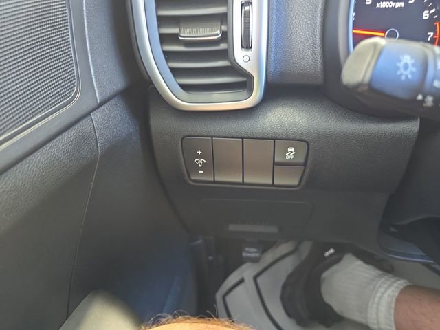 2019 Kia Sportage LX photo 18