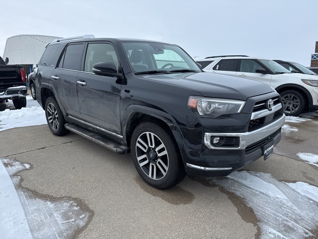 2022 Toyota 4Runner Limited's photo