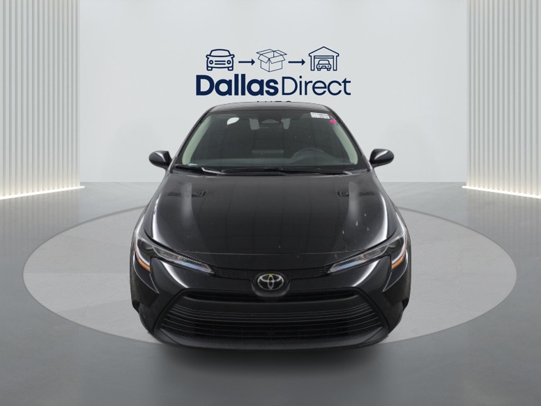 2025 Toyota Corolla LE photo 3