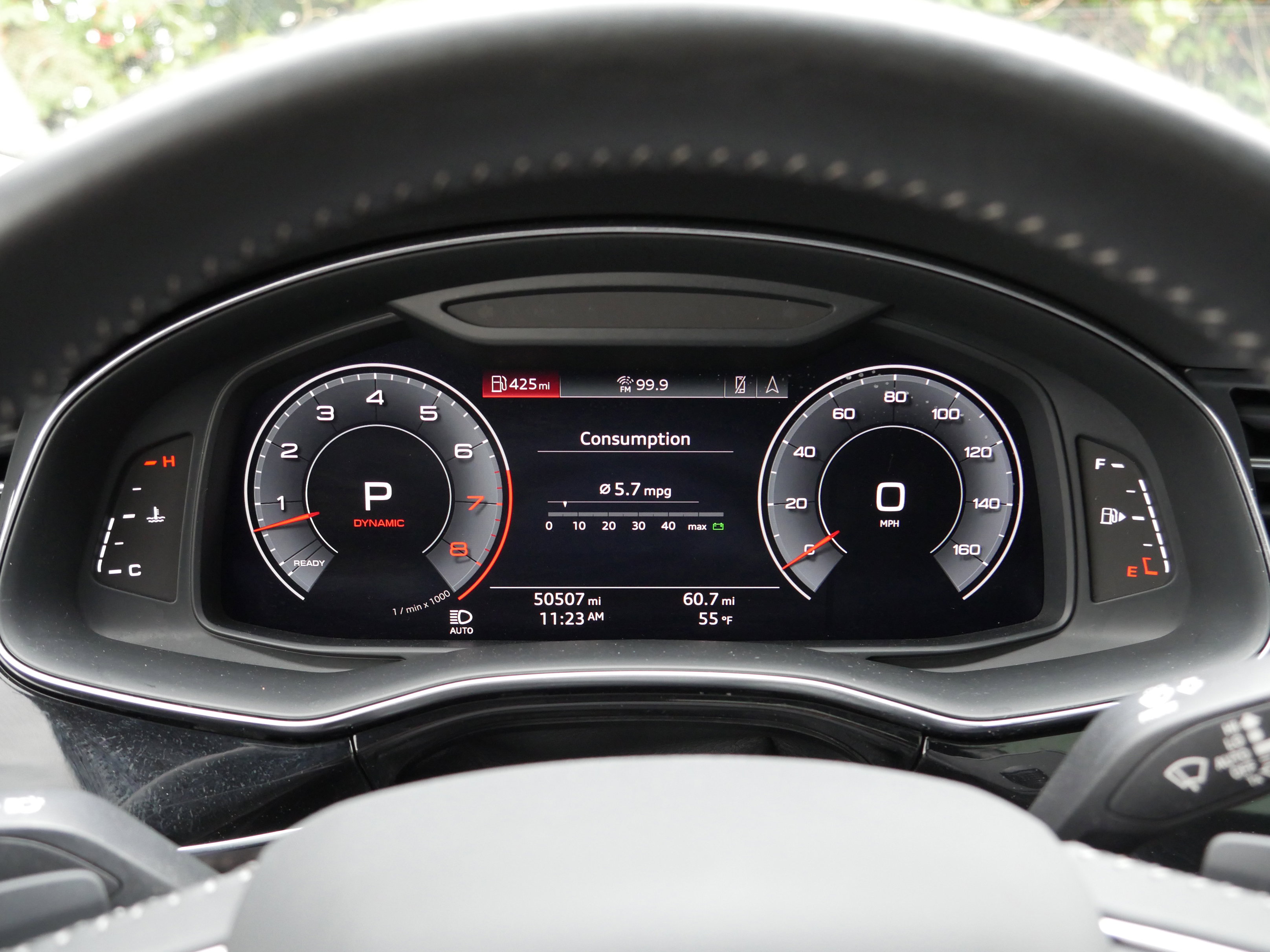 2019 Audi Q8 Prestige photo 4