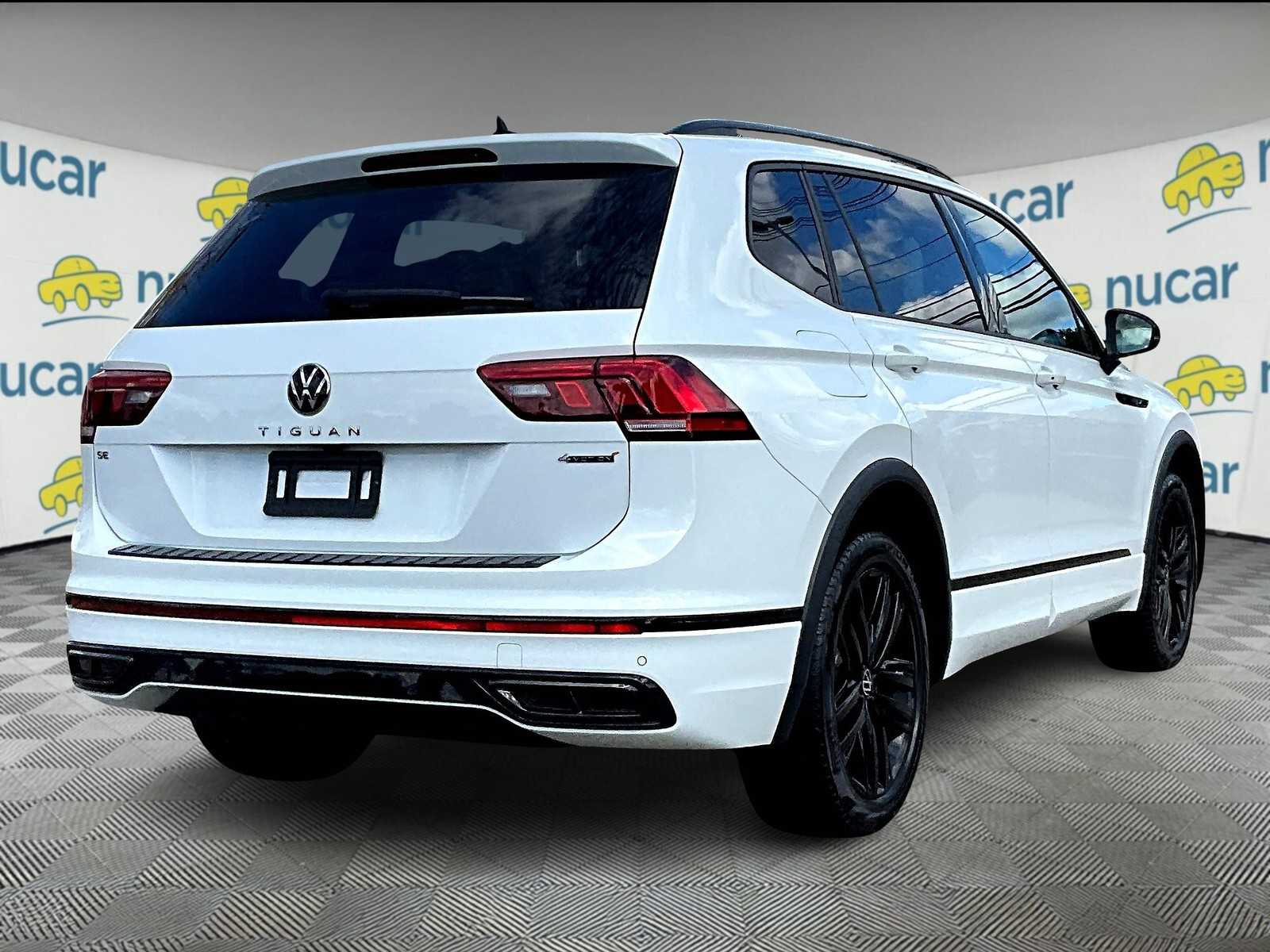 2022 Volkswagen Tiguan SE R-Line Black photo 4