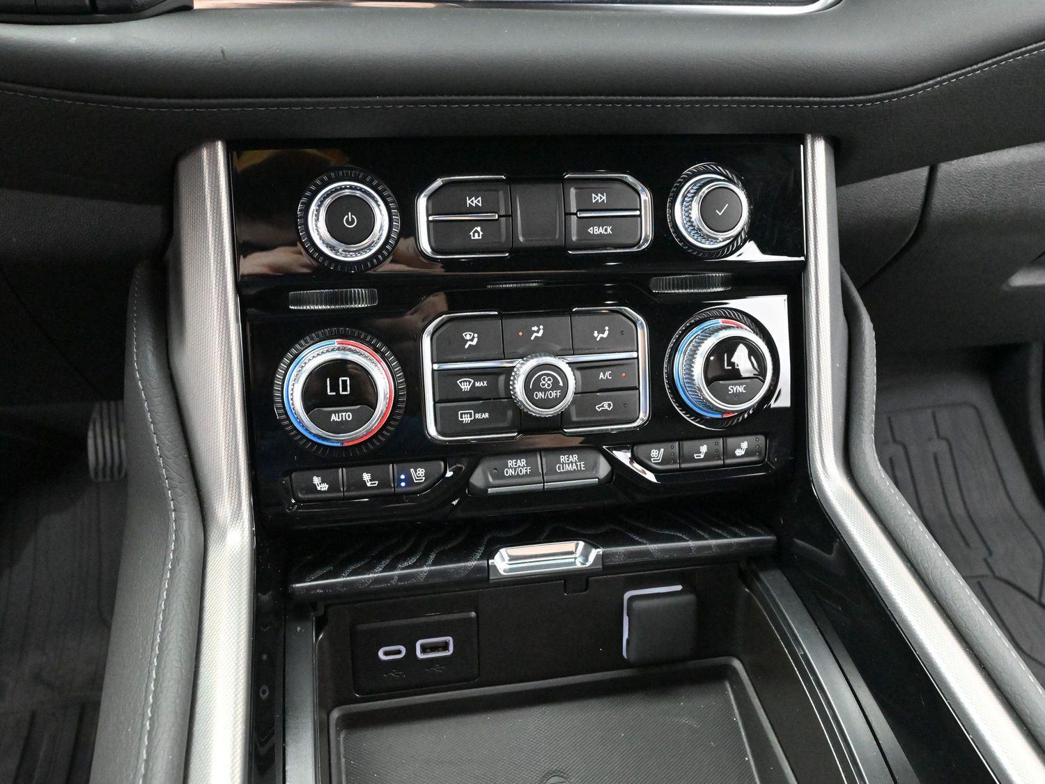2024 Gmc Yukon Denali photo 24