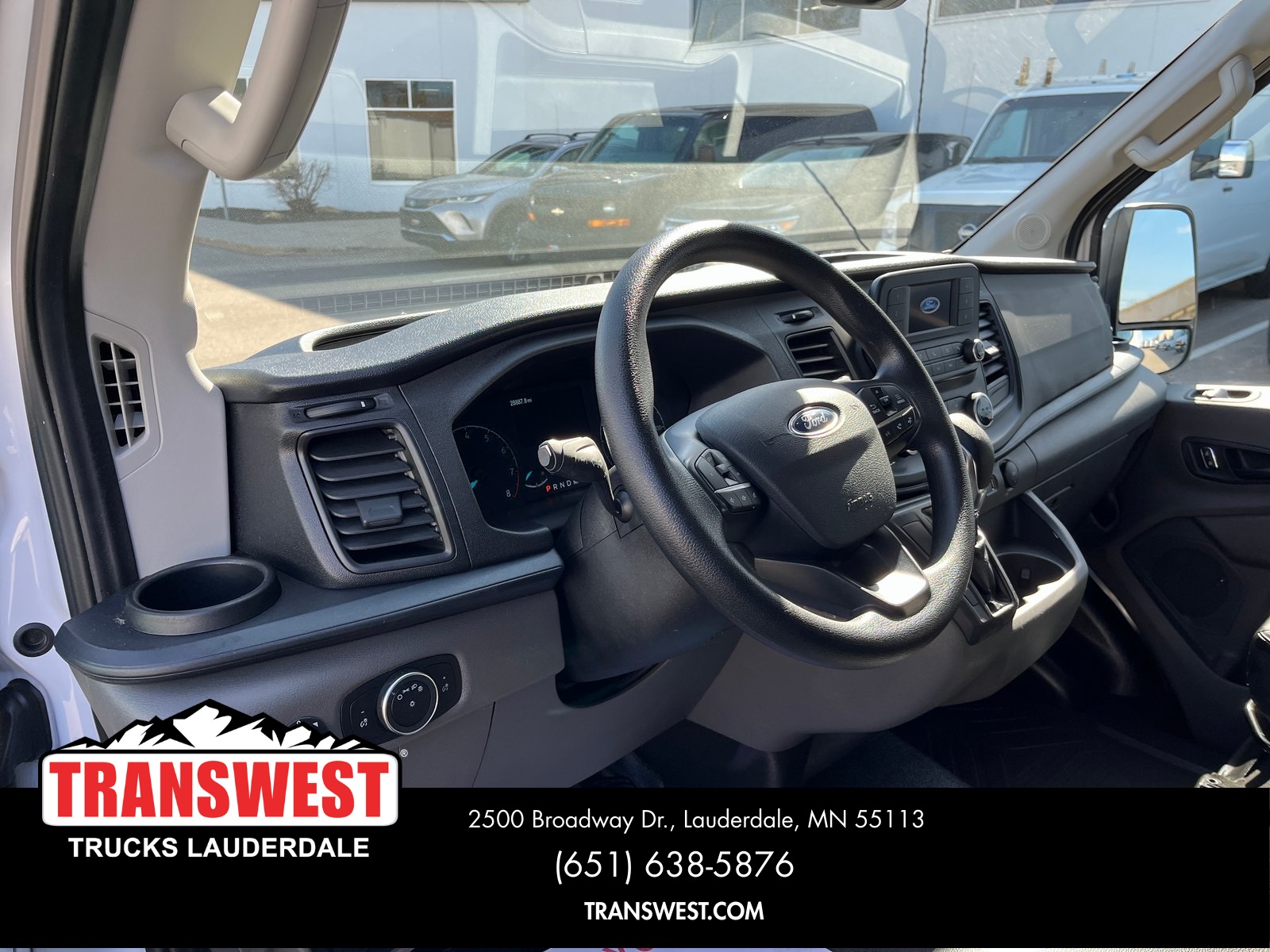2023 Ford Transit Cargo Van photo 4