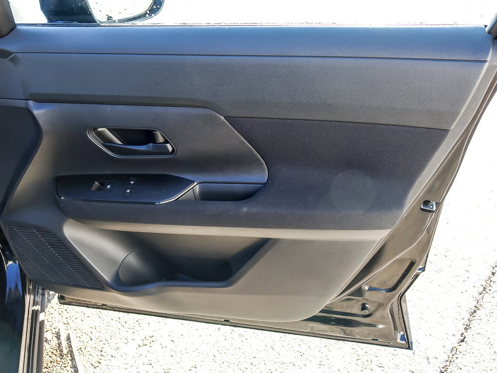 2025 NISSAN KICKS MPV - Image 18