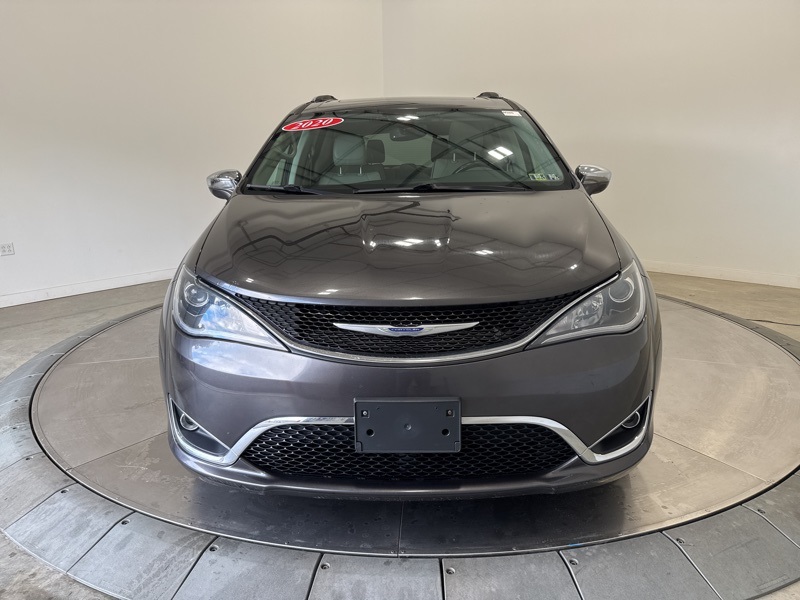 2020 Chrysler Pacifica Limited photo 2