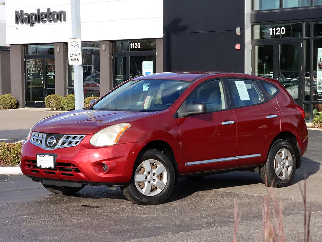 Used 2013 Nissan Rogue S with VIN JN8AS5MV6DW129627 for sale in Libertyville, IL