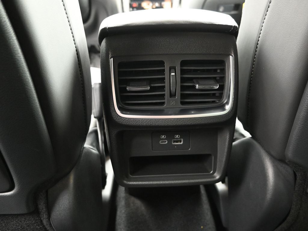 2025 Infiniti QX55 Essential photo 17