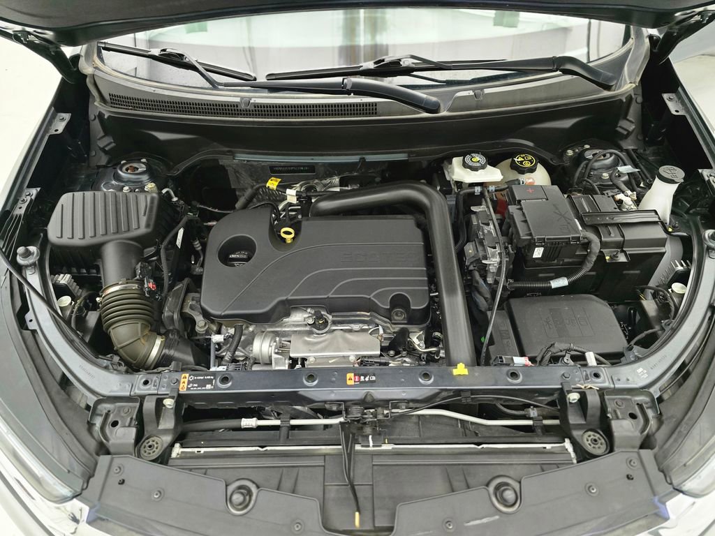 2023 Chevrolet Equinox LT photo 29
