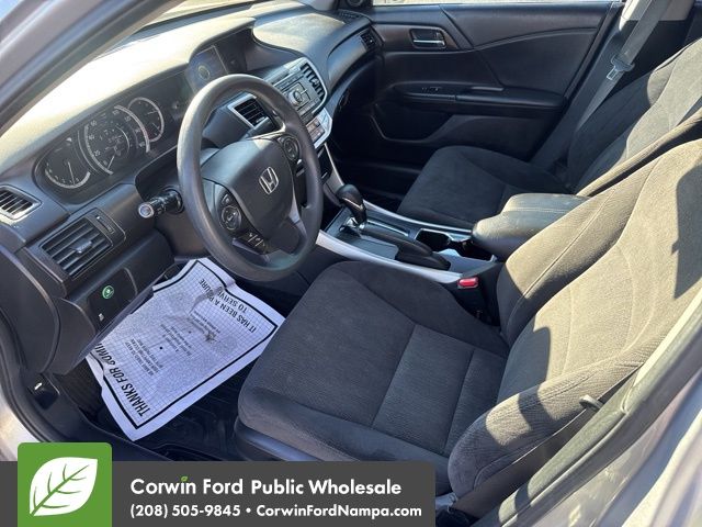 2015 Honda Accord EX photo 11