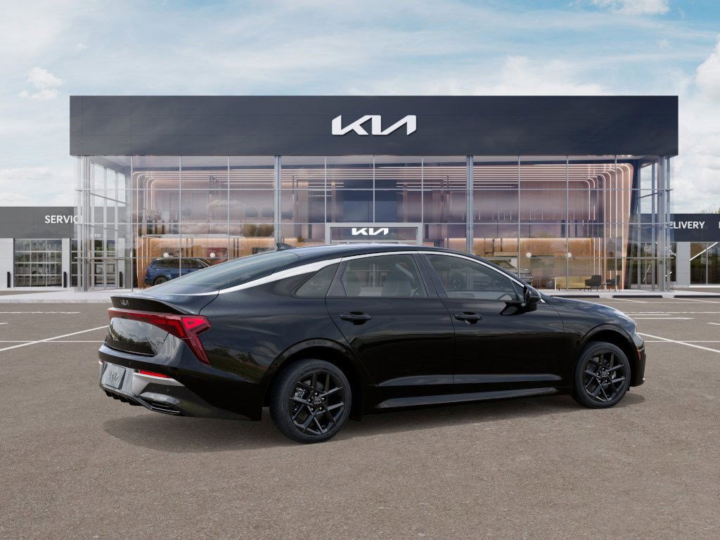 2026 Kia K5 LXS photo 5