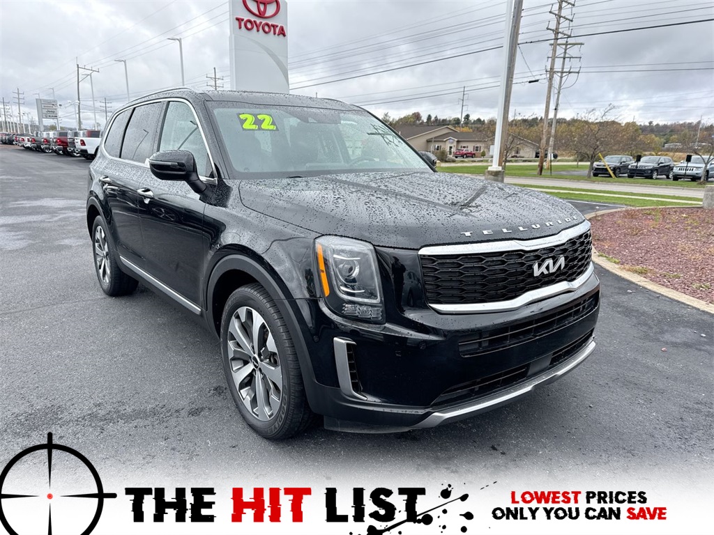 2022 Kia Telluride S's photo