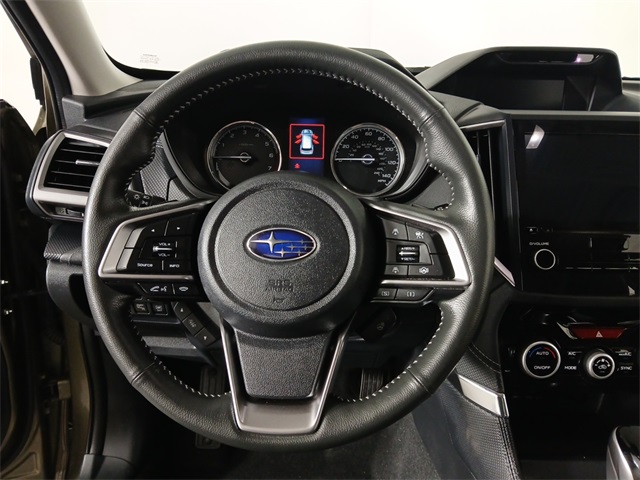 2023 Subaru Forester Touring photo 10
