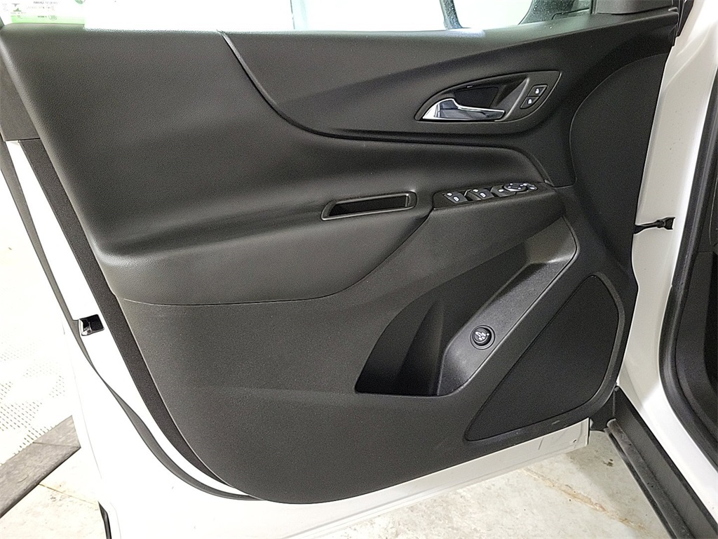 2022 CHEVROLET EQUINOX - Image 19