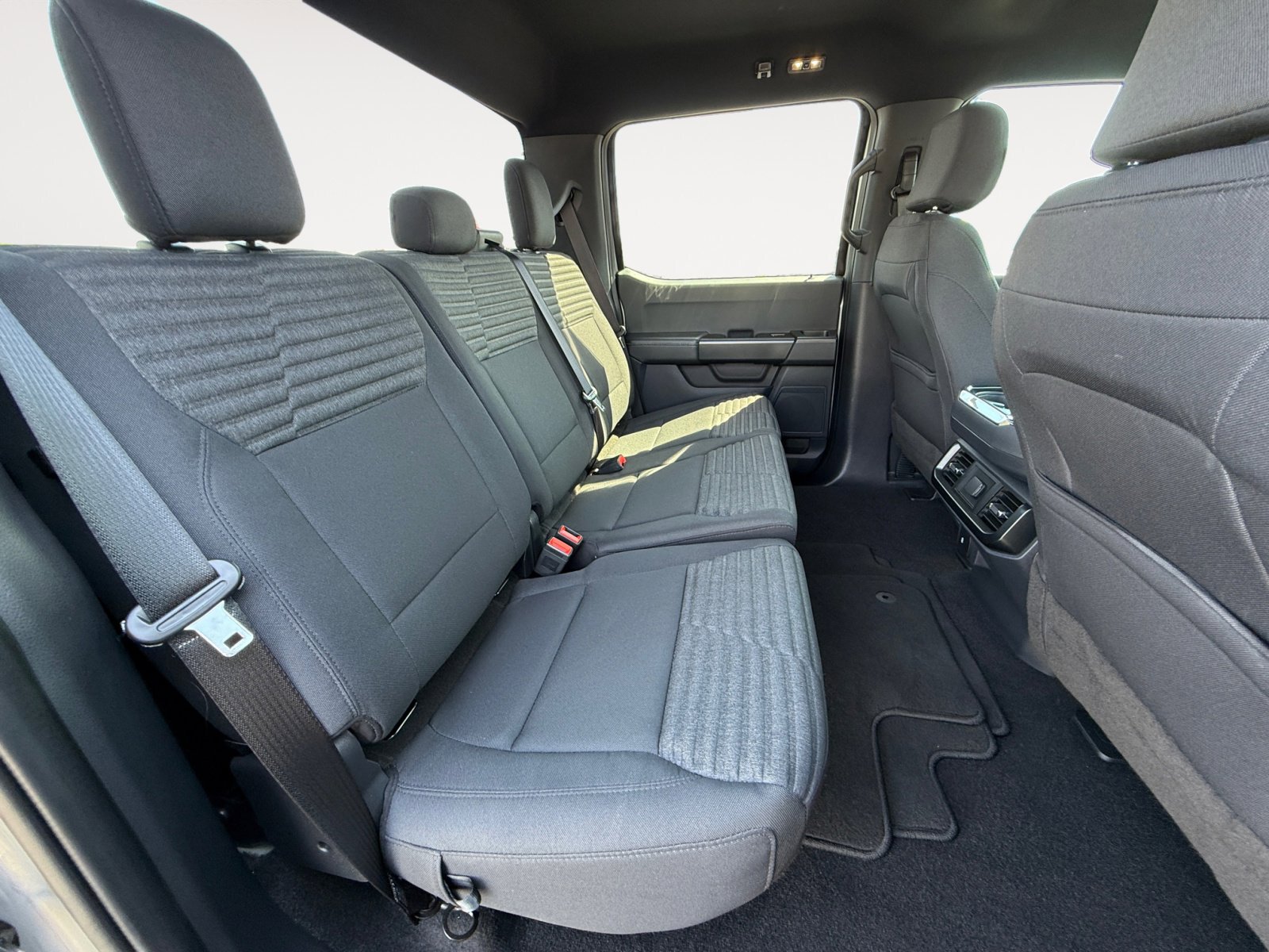 2023 Ford F-150 XL photo 17