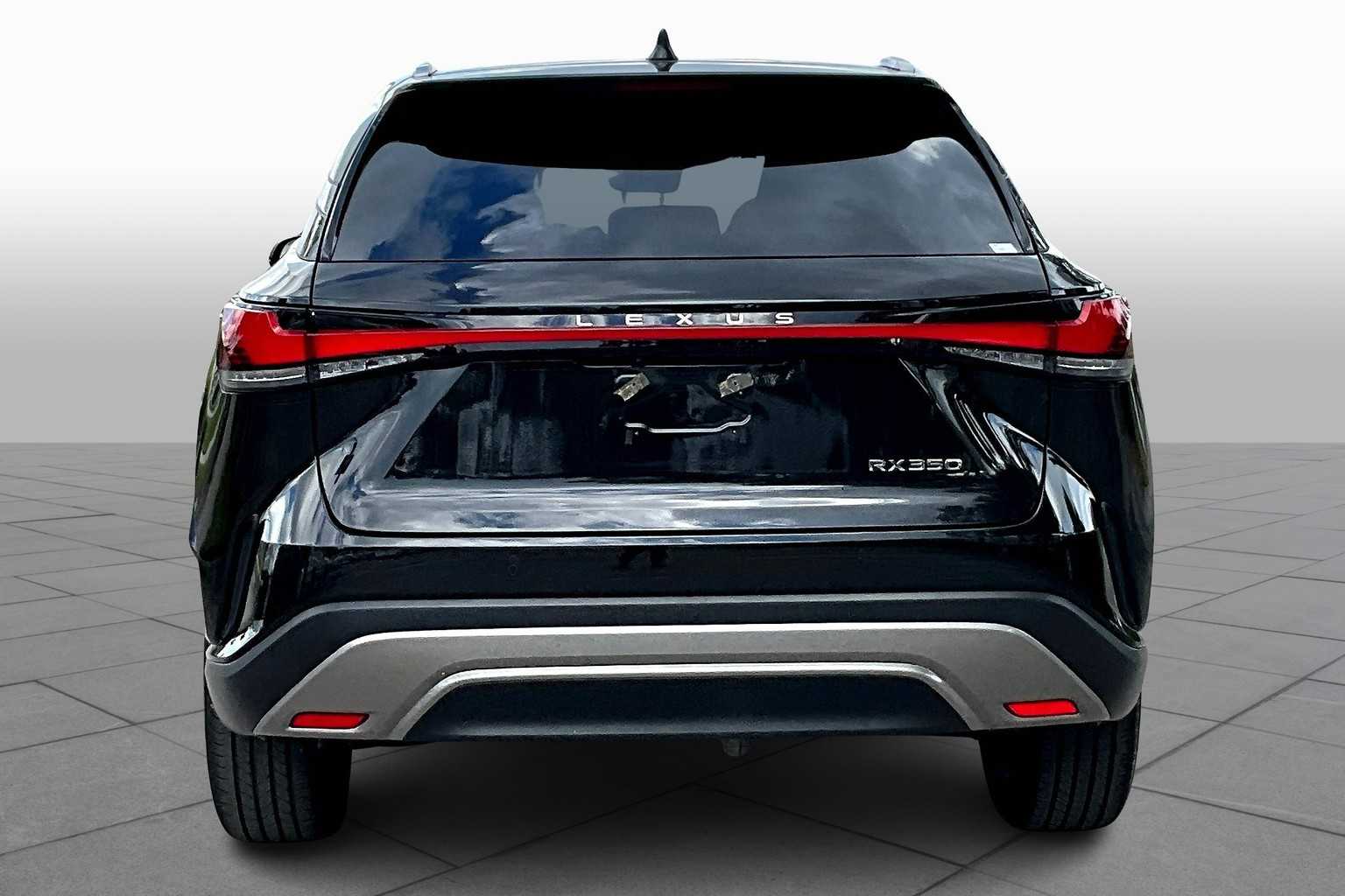 2023 Lexus RX Premium photo 4