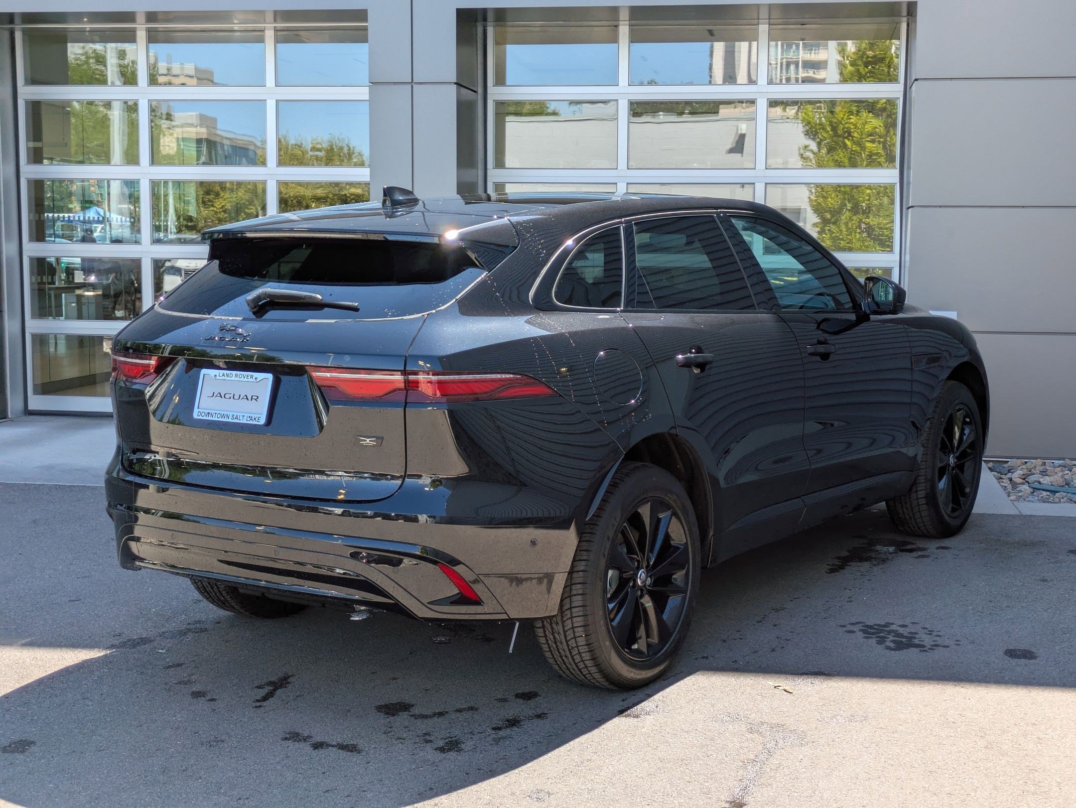 2026 Jaguar F-PACE P250 R-Dynamic S photo 5