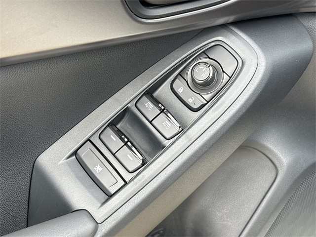 2025 Subaru Impreza Base photo 15