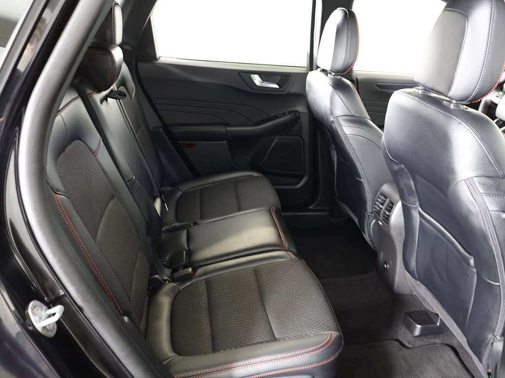 2025 Ford Escape Hybrid ST-Line Select photo 28