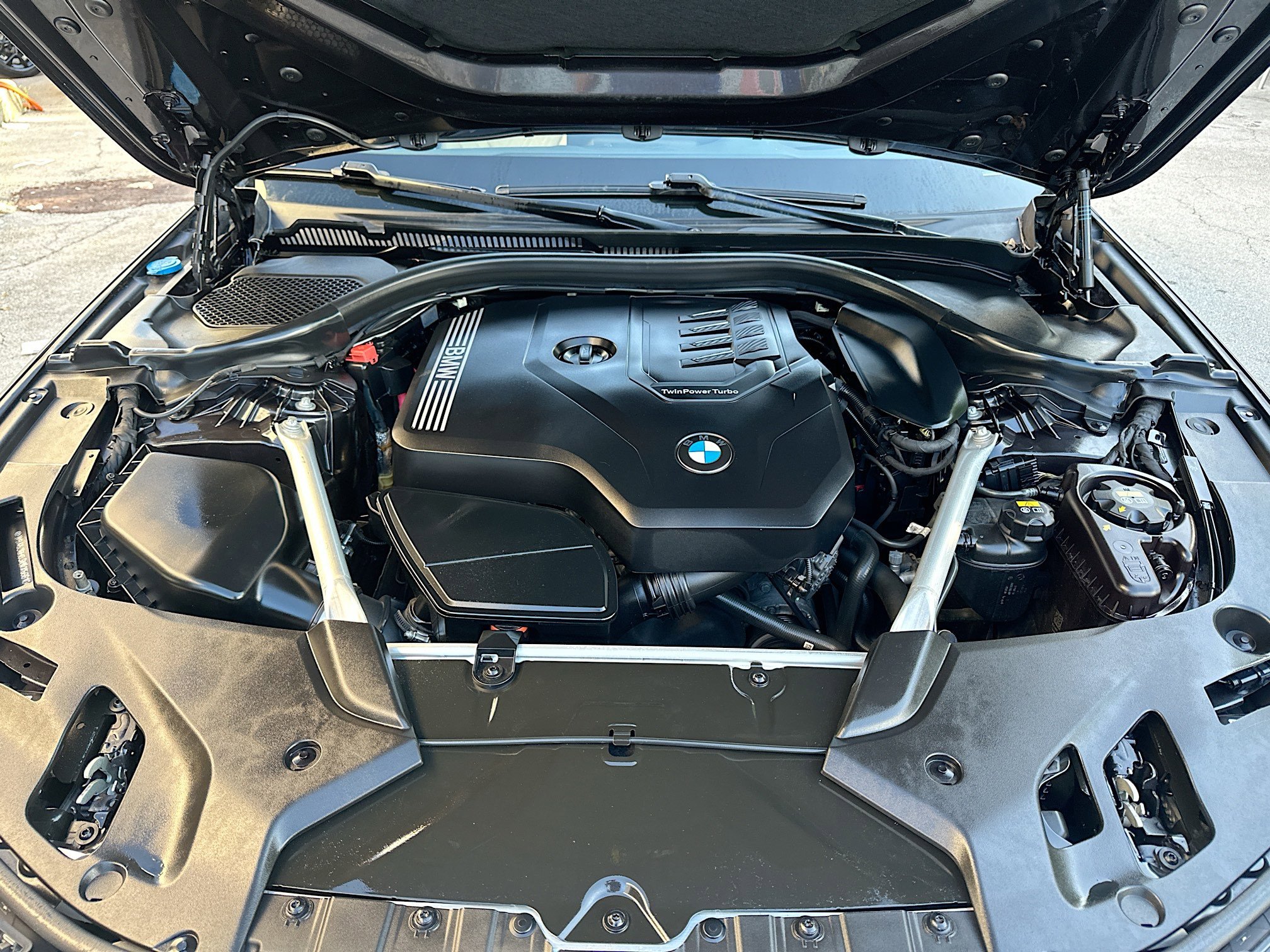 2022 Bmw 530i photo 32