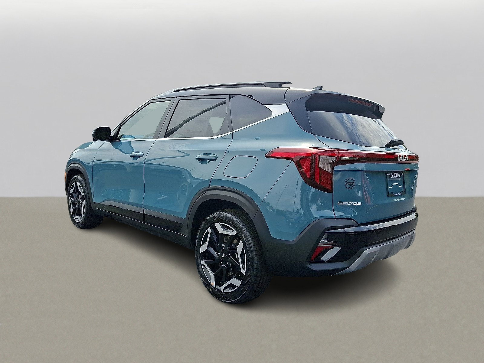 2026 Kia Seltos SX photo 3