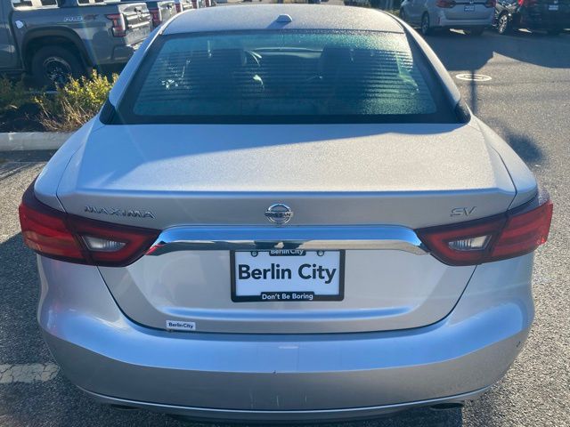 2016 Nissan Maxima SV photo 4